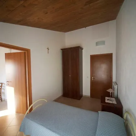 住宿加早餐酒店 Al Vecchio Convento Mare E Monti Ortonovo