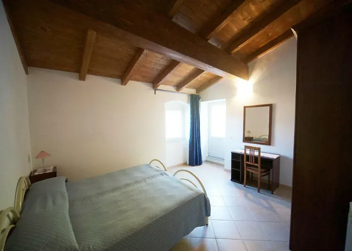 Nocleg ze śniadaniem Al Vecchio Convento Mare E Monti 3*