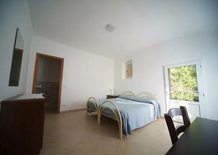 Nocleg ze śniadaniem Al Vecchio Convento Mare E Monti 3*